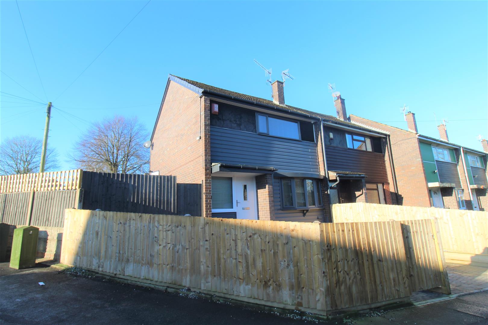 Saturn Road, Smallthorne, Stoke-On-Trent